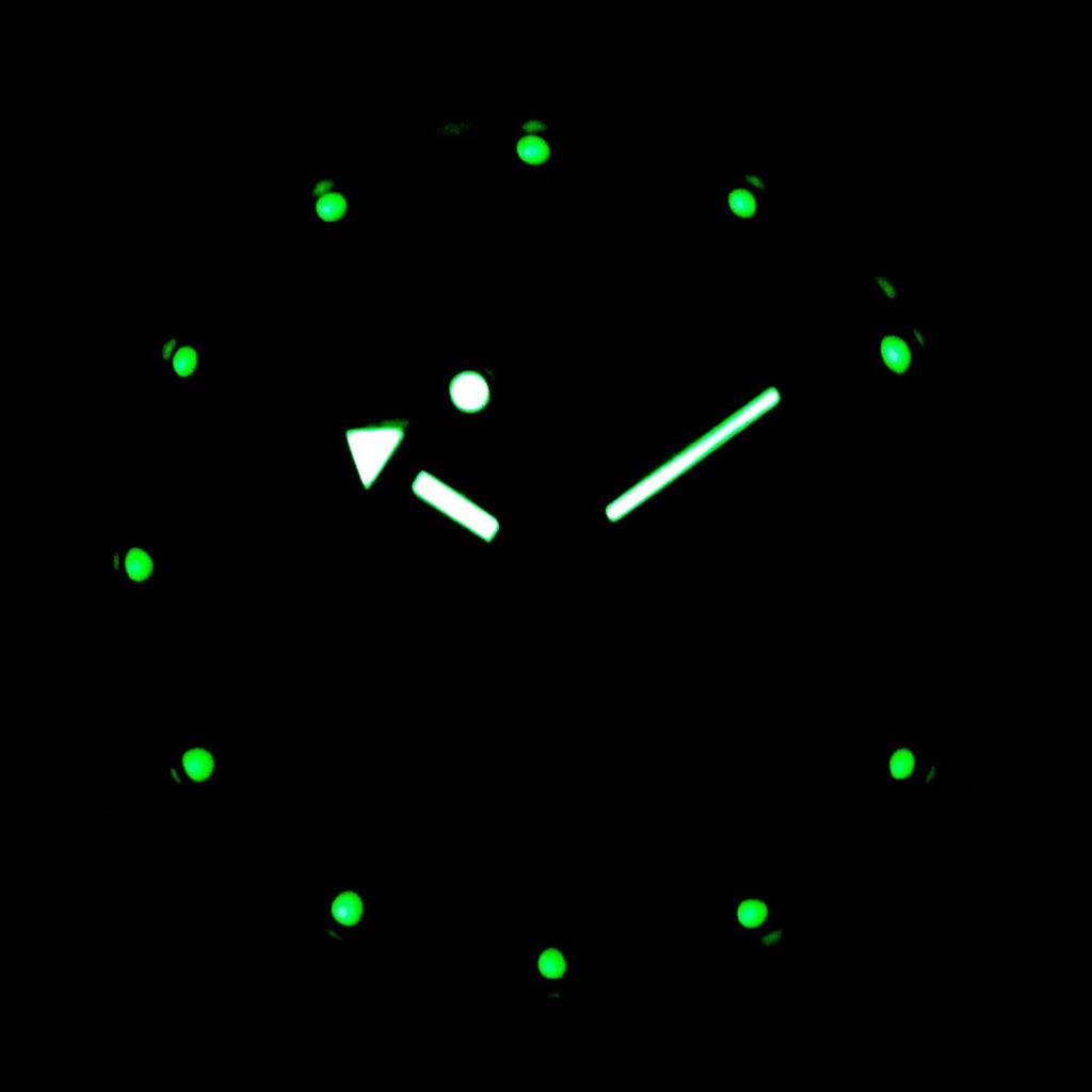 VOSTOK | GRU Main Intelligence Agency Amphibian Automatic Self-Winding Russian Diver Wrist Watch | WR 200 m | Amphibia 420867 | Fashion | Business | Casual Men's Watches