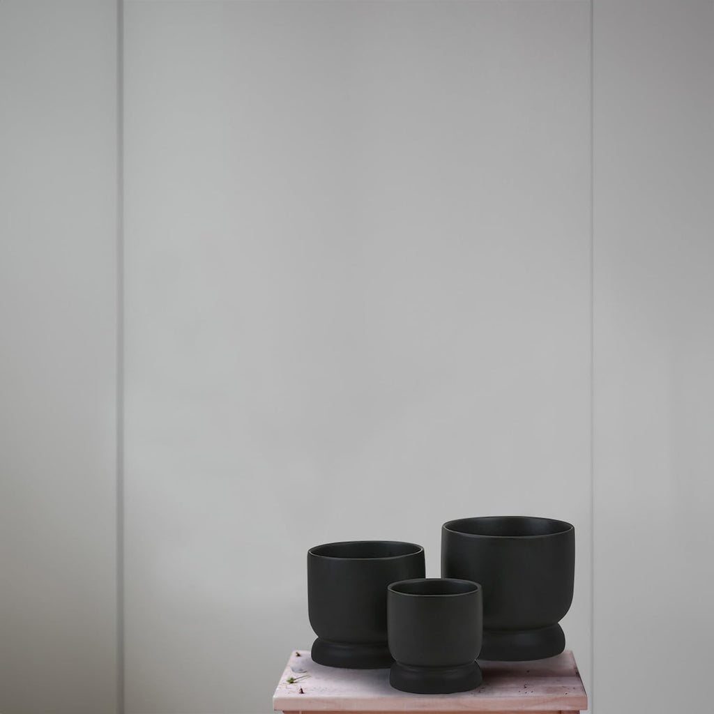 WGVI Black Modern Pedestal Vase Ceramic Bowl, 6' x 5.8'H, Sleek Contemporary Flower or Plant Container, Floral Home Décor Planter, No Drain Hole, 12 Piece