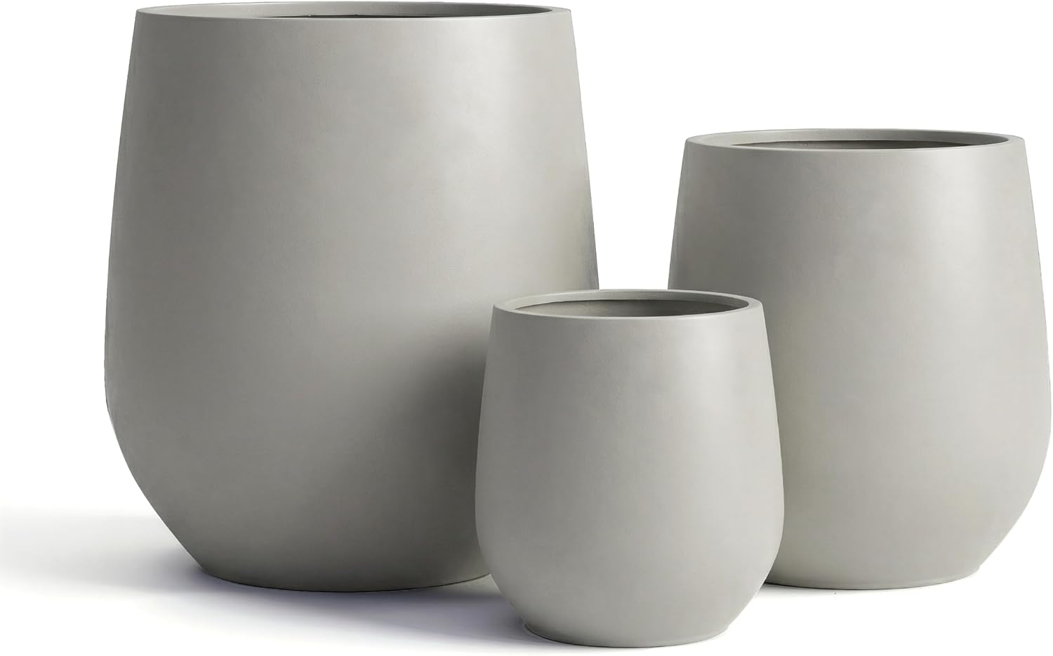 DTY Signature Mount Wilson Modern Indoor Outdoor Fiberstone Tapered Planter, Lightweight, Weather Resistant Garden Pot with Drainage Hole & Rubber Plug (Light Gray, 15'' D x 16.7'' H)