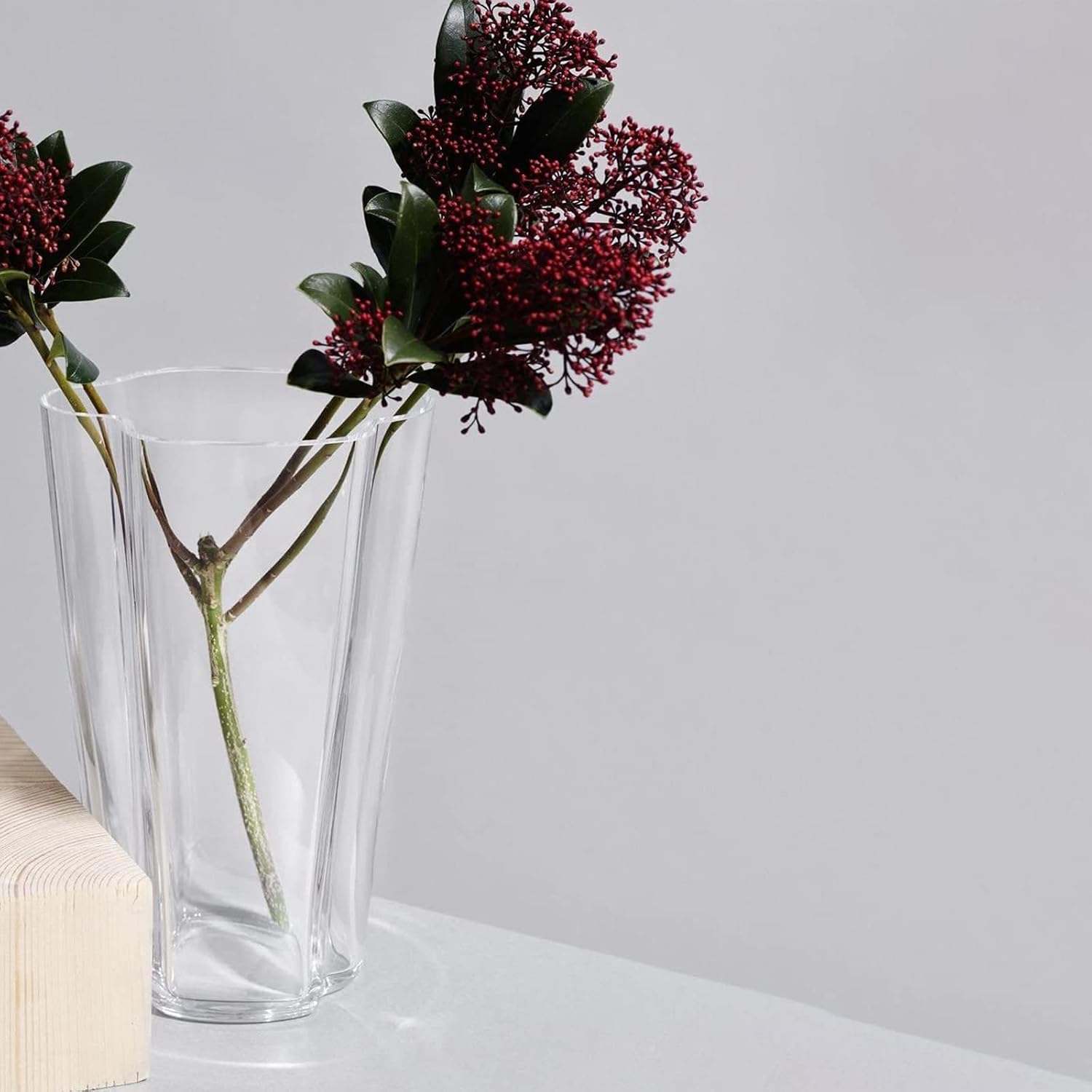 Iittala Aalto Vase 220 mm Clear Glass