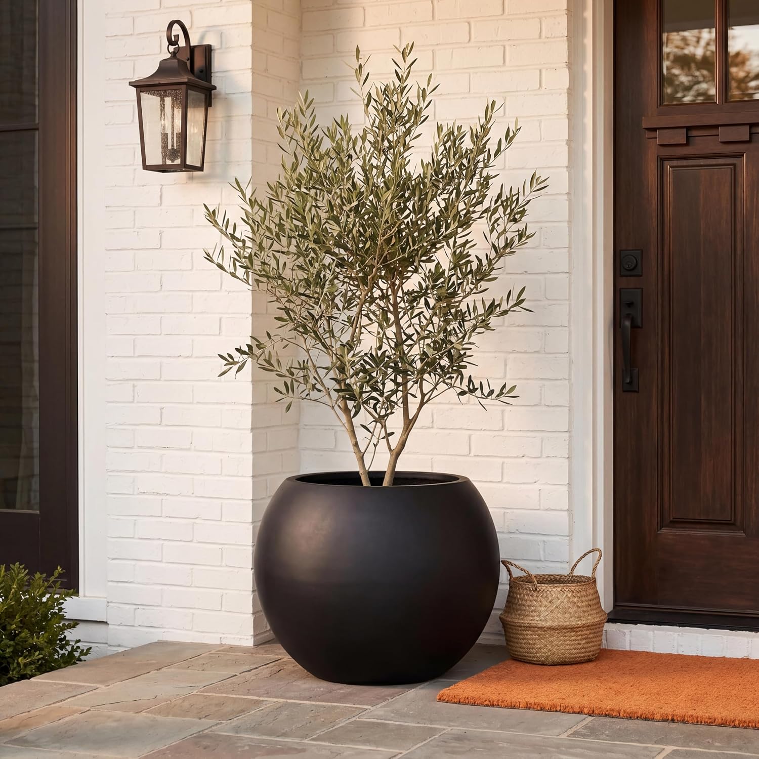 17' H x 21' Dia Black Fiberstone Planter Pot with Drainage Hole, Extra Large Round Indoor Outdoor Flower Pot for Trees, Plants & Shrubs, Decorative Planter for Patio, Porch, Garden & Home Décor